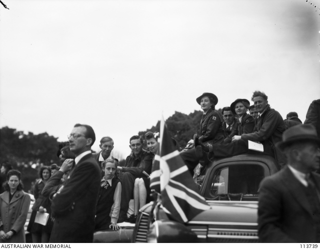 Crowd watching combined services VP Day. Sydney 16 August 1945