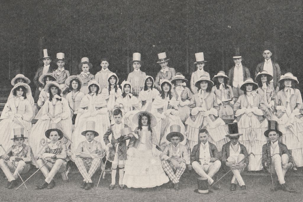 1922 Annual costumes in the Procession at the Centenary Show