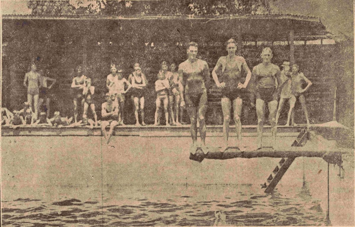 Swimmers at Parramatta Baths