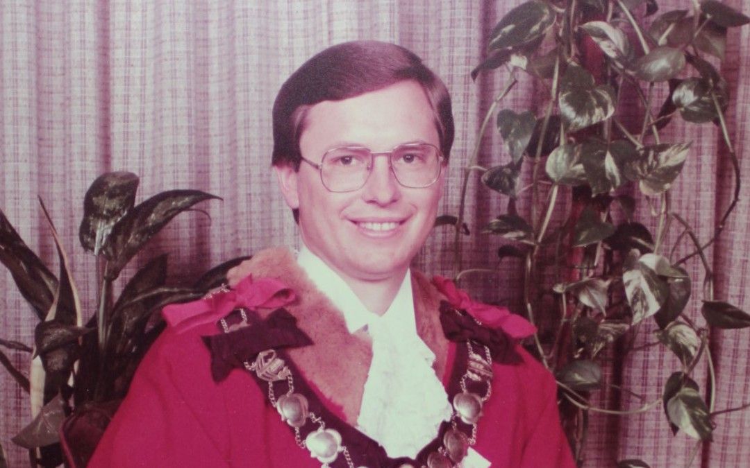 Robert Paul Elliot 1985